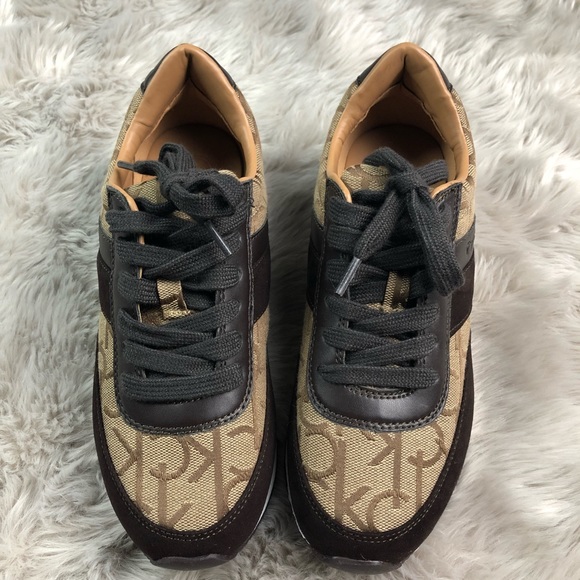 Calvin Klein tennis shoes - Picture 2 of 5